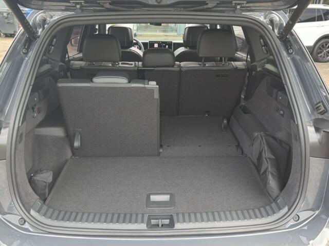 Volkswagen Tayron 1.5 eTSI R-LINE 7PERS. TREKHAAK/LEDER/CAMERA/PANO-DAK/ELEK-KLEP/ACC/HUD/STOELVERW