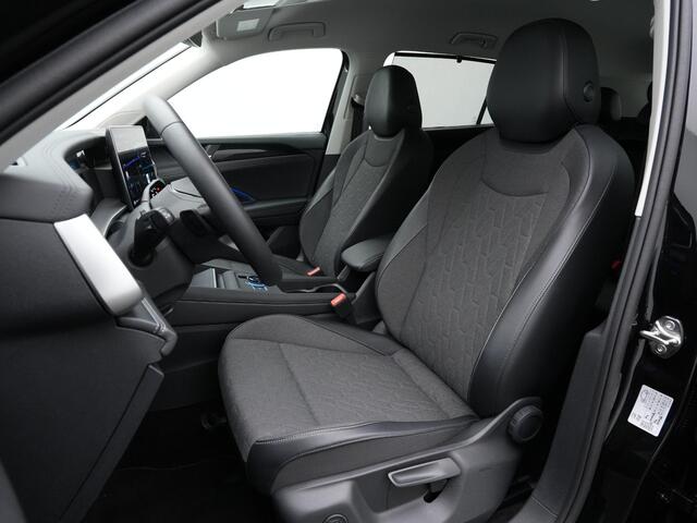 Volkswagen Tayron 1.5 eHybrid 204 pk Life | Trekhaak | Adaptief onderstel | Achteruitrijcamera | Adaptive Cruise | Stuur-/stoelverwarming | Navigatie