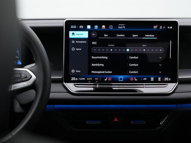 Volkswagen Tayron 1.5 eHybrid 204 pk Life | Trekhaak | Adaptief onderstel | Achteruitrijcamera | Adaptive Cruise | Stuur-/stoelverwarming | Navigatie
