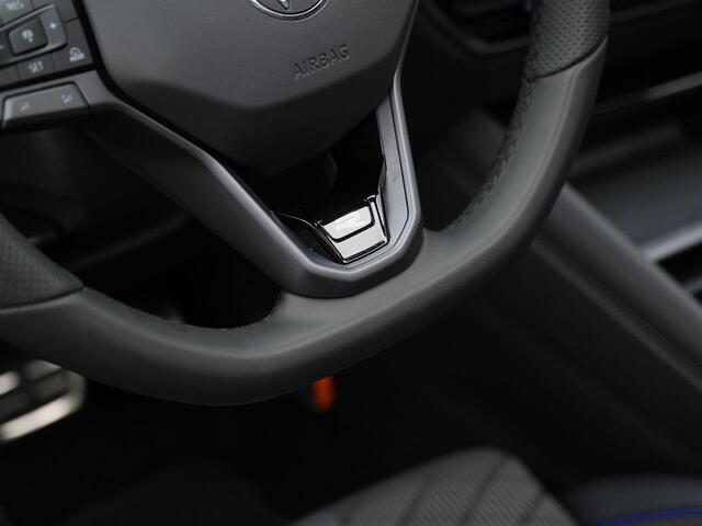 Volkswagen Tayron 1.5 eHybrid 204 pk R-Line Edition | Panoramadak | Adaptief onderstel | Achteruitrijcamera | Navigatie | Adaptive Cruise