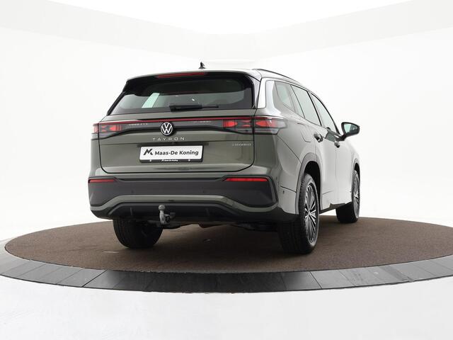 Volkswagen Tayron 1.5 204pk DSG eHybrid Life Edition · Camera · Wegklapbare Trekhaak · Stoel-& Stuurverwarming · Sfeerverlichting · 18'' Inch · Garantie t/m 26-08-2027