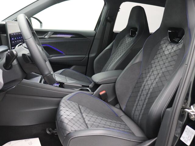 Volkswagen Tayron 1.5 eHybrid R-Line Edition 272PK DSG Pano-Schuifdak, Trekhaak, 360gr. Camera, 20" LM Velgen, Navi, Harman Kardon Audio, Keyless, Side Assist, Elektr. Achterklep, Stoel-stuurverwarming