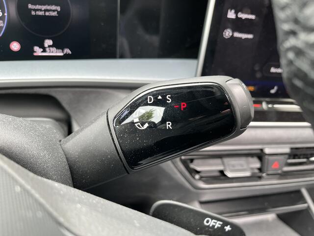 Volkswagen Tayron 1.5 eHybrid R-Line Edition / AUTOMAAT/ 2X-LINE/ GARANTIE TM 08-2029/ PANO/ ACC/ TREKHAAK/ MASSAGE/ PARK.SENSOR.V+A/ 360 CAMERA/ STUUR+STOELVERWARM.V+A/ DODEHOEK/ APP-CONNECT/ KEYLESS/ IQ.LIGHT/ ELEK.ACHTERKLEP/ 20'' LM