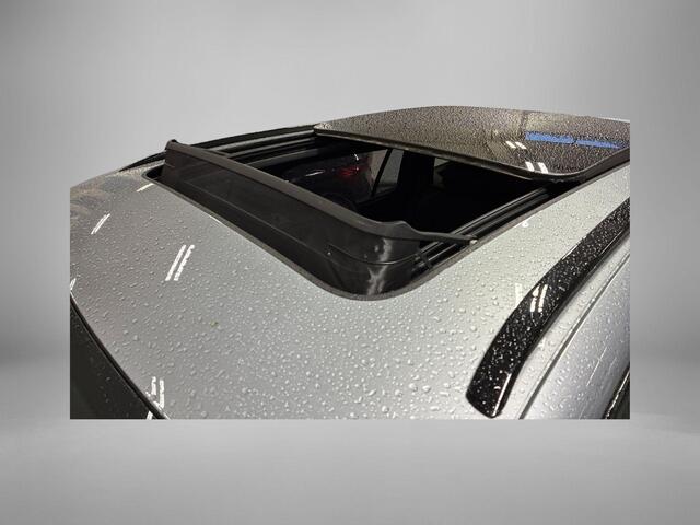 Volkswagen Tayron 1.5 272pk DSG eHybrid R-Line Edition · Panoramadak · 360 Camera · Wegklapbare Trekhaak · Stoelverwarming · Apple/Android Car Play · 20'' Inch · Garantie t/m 03-11-2029 of 100.000km
