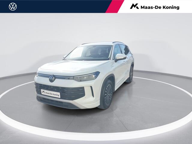 Volkswagen Tayron 1.5eHybrid 150kW/204PK Life Edition DSG · Trekhaak · Camera · Apple/Android Car Play · Stoelverwarming · Garantie t/m 12-05-2025