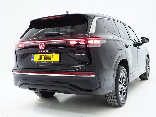 Volkswagen Tayron 1.5 eHybrid Elegance | Leder/Alcantara | Trekhaak | Massage | 360 | Keyless | Adaptive Cruise | Sfeerlicht