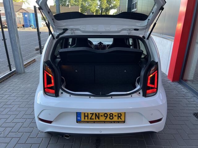 Volkswagen UP! 1.0 TSI GTI | Panorama dak | Stoelverwarming