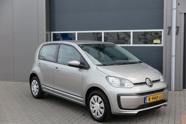 Volkswagen UP! 1.0 BMT 44kw 60pk move up! Maps & More , Airco , 5 Deurs .