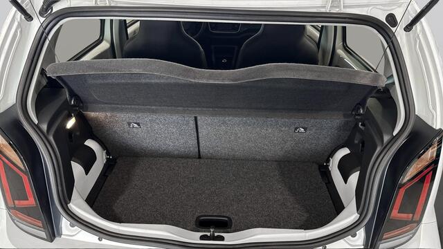 Volkswagen UP! 1.0 Airco | Smartphone integratie | Lane Assist | DAB |