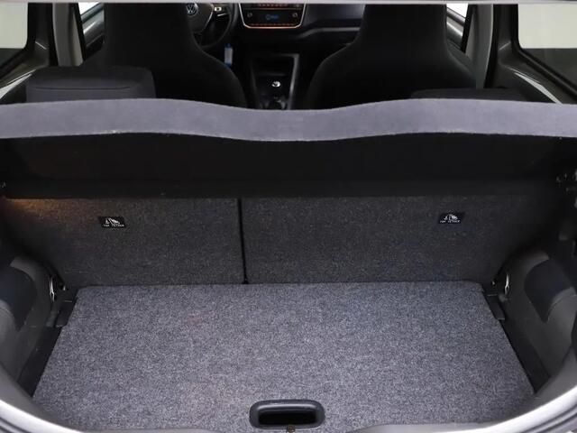 Volkswagen UP! 1.0 R-Line Clima | Camera | Navi | Cruise | 08-2021 111.810 KM