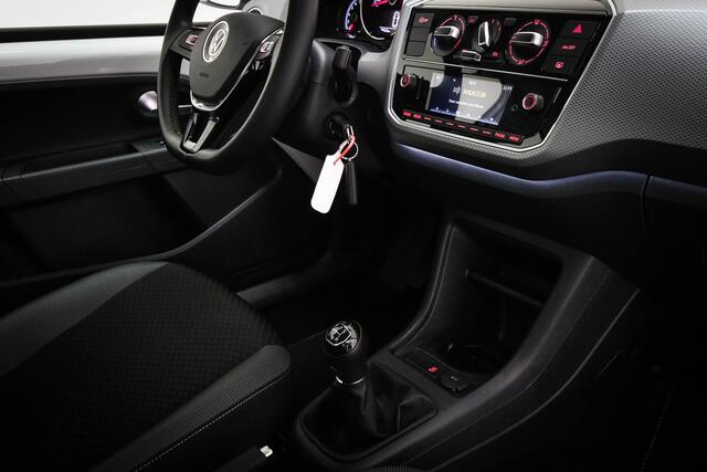 Volkswagen UP! 1.0 | AIRCO | CRUISE | DAB | CAMERA | 15"