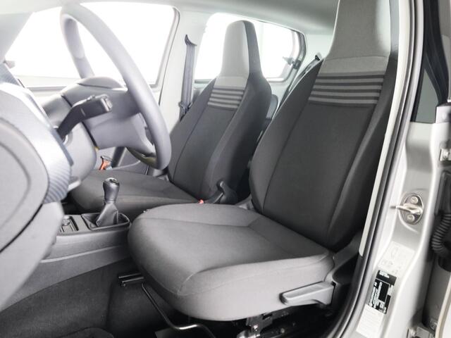 Volkswagen UP! 1.0 65PK | Airco | Navigatie via app | Cruise control | Camera | Parkeersensoren