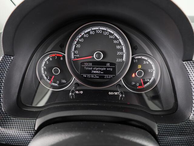 Volkswagen UP! 1.0 65PK | Airco | Navigatie via app | Cruise control | Camera | Parkeersensoren
