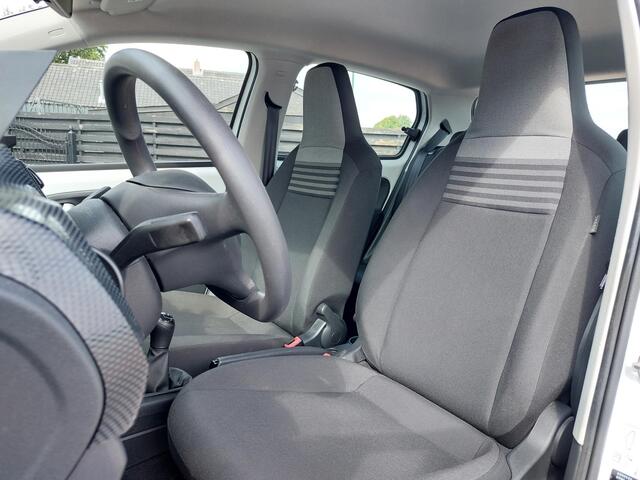 Volkswagen UP! 1.0 | Cruise | Elektr. ramen | 1e eigenaar | BTW