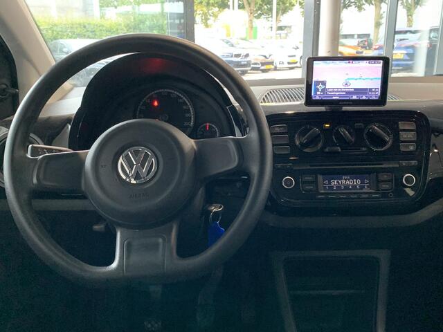 Volkswagen UP! 1.0 move up! BlueMotion NAVIGATIE | AIRCONDITIONING