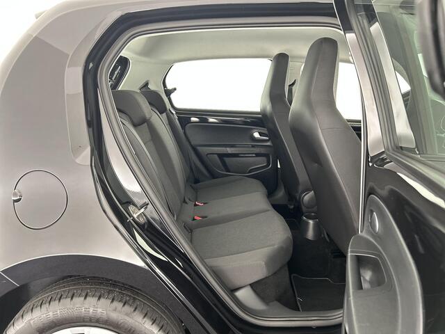 Volkswagen UP! 1.0 65pk Airco Maps&More