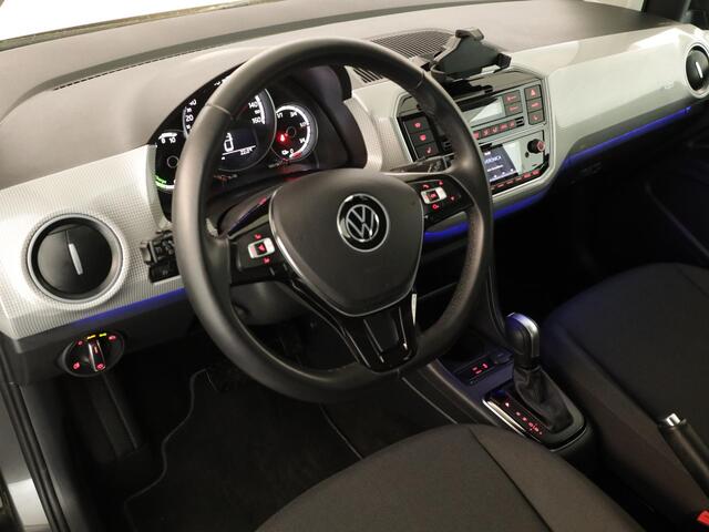 Volkswagen UP! e-Up! e-up! Style 83 pk | Navigatie via App | Autom. airco | Cruise control | Parkeersensoren achter | Achteruitrijcamera | Stoelverwarming |