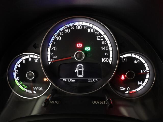 Volkswagen UP! e-Up! e-up! Style 83 pk | Navigatie via App | Autom. airco | Cruise control | Parkeersensoren achter | Achteruitrijcamera | Stoelverwarming |