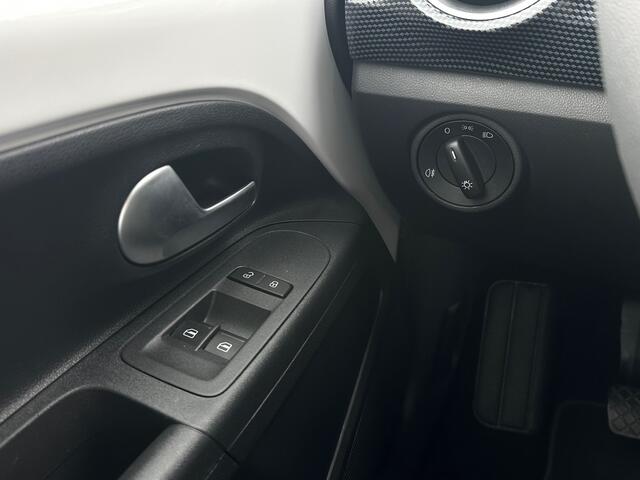 Volkswagen UP! 1.0 mpi 65pk Airco Bluetooth Lane assist