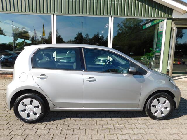 Volkswagen UP! 1.0 MPI 60PK MOVE UP! All-in Prijs! 1 jaar garanti