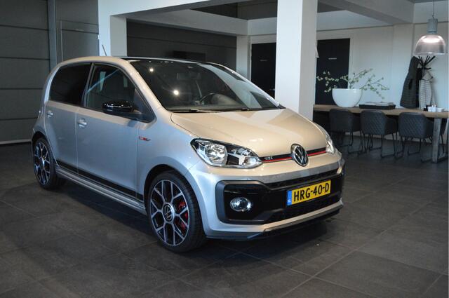 Volkswagen UP! 1.0 TSI GTI clima cruise camera pdc 17 inch 116 pl !!