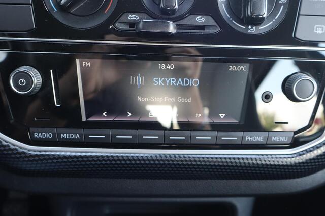 Volkswagen UP! 1.0 BMT move up! BTW Auto, Airco, DAB radio, BTW Auto