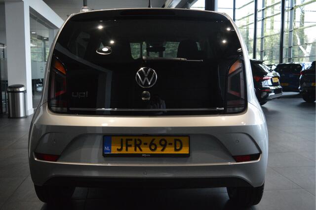 Volkswagen UP! 1.0 MOVE clima cruise pdc lichtmetaal !!