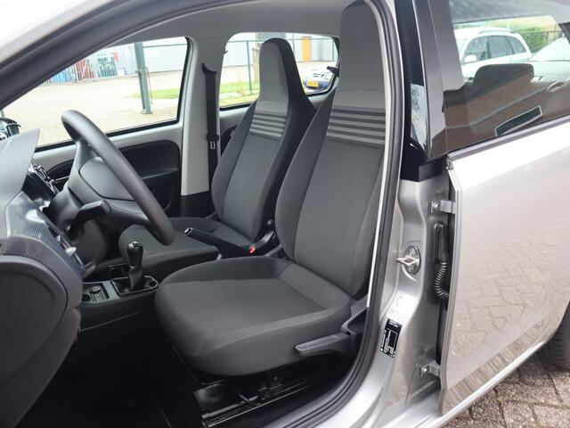 Volkswagen UP! 1.0 BMT move up!