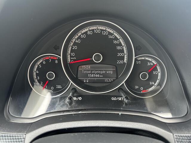 Volkswagen UP! 1.0 BMT move up! /Airco/5 drs/all season banden