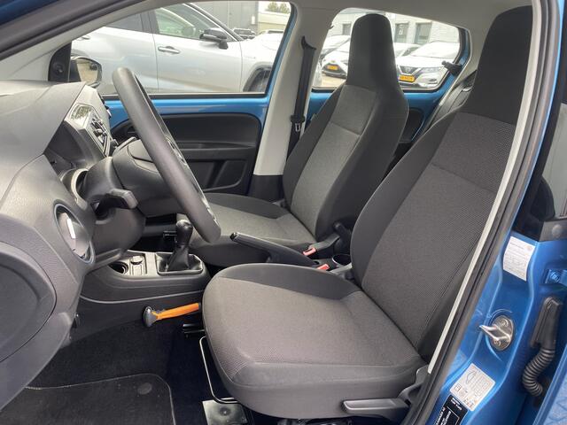 Volkswagen UP! 1.0 BMT take up! NL Auto Trekhaak Airco Elektrische ramen en vergrendeling