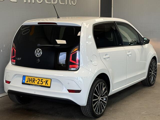 Volkswagen UP! 1.0 Stoelverwarming/Cruise/Parkeersensoren