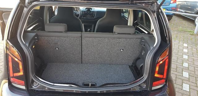 Volkswagen UP! 1.0 BMT move up!