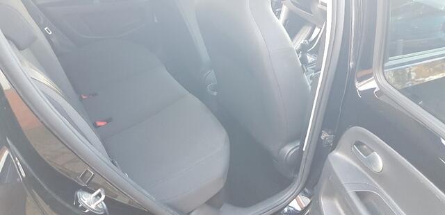 Volkswagen UP! 1.0 BMT move up!