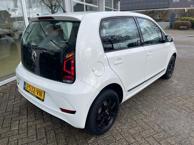 Volkswagen UP! 1.0 BMT move up!