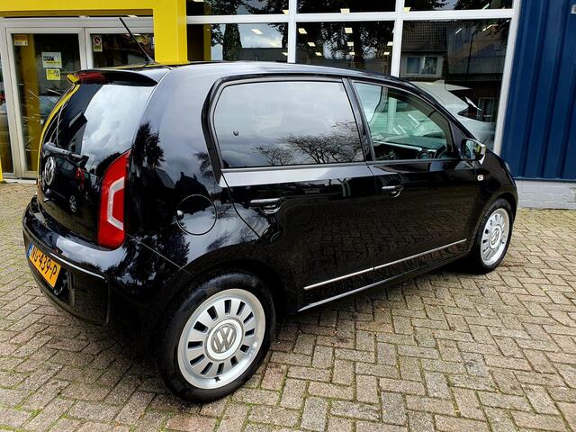 Volkswagen UP! 1.0 high up! BlueMotion All-in prijs!