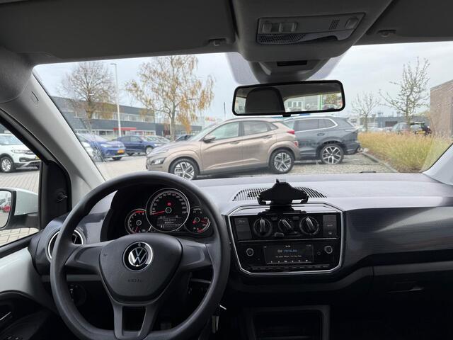 Volkswagen UP! 1.0 BMT move up! | Bluetooth | Lane Assist | Airco | Originele Audio | 81.815 Km!!
