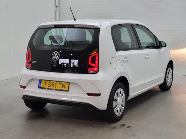 Volkswagen UP! 1.0 | Airco | DAB | Bluetooth |*