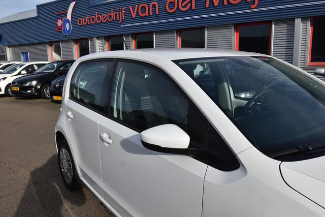Volkswagen UP! 1.0 BMT take up! , AIRCO , BL TOOTH , RADIO , EL VOOR ,