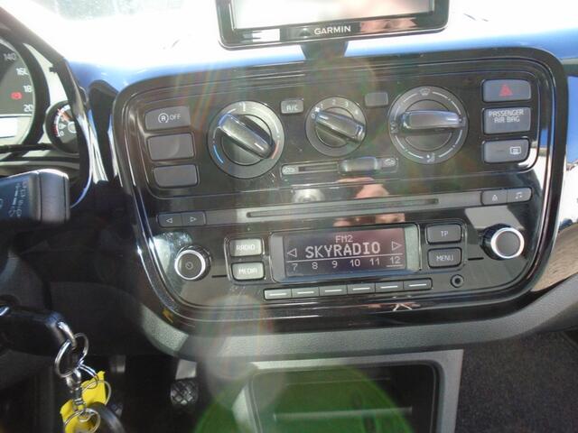 Volkswagen UP! 1.0 BMT MOVE UP!