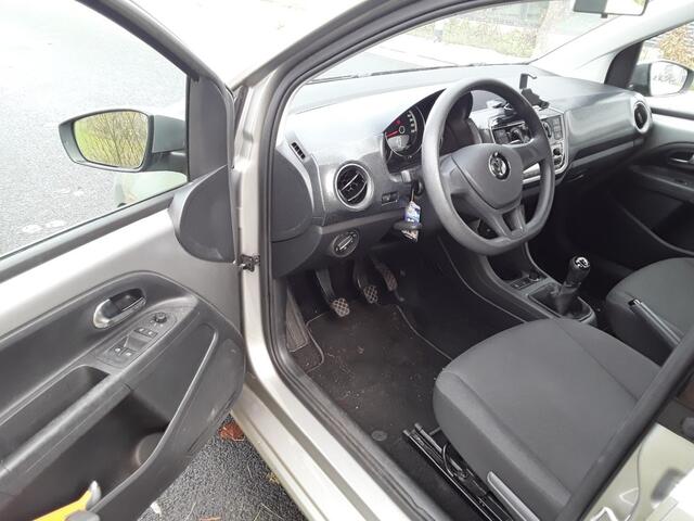 Volkswagen UP! 1.0 BMT MOVE UP!