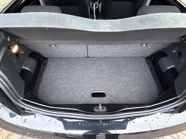 Volkswagen UP! 1.0 12 maanden Bovag garantie