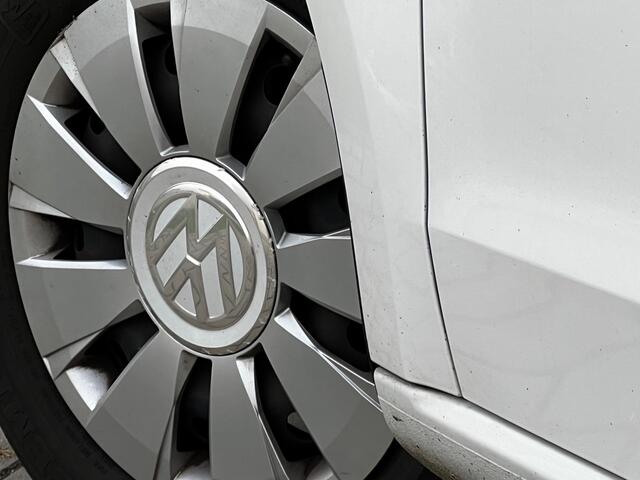 Volkswagen UP! 1.0 BMT MOVE UP! 60 PK / Airco / LED / Stoel Verwarming / WW Glas / 1e Eigenaar!