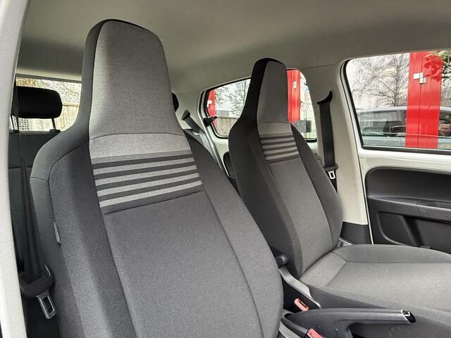 Volkswagen UP! 1.0 BMT MOVE UP! *!* NAVI-APP/ AIRCO/ DAB/ LED *!*