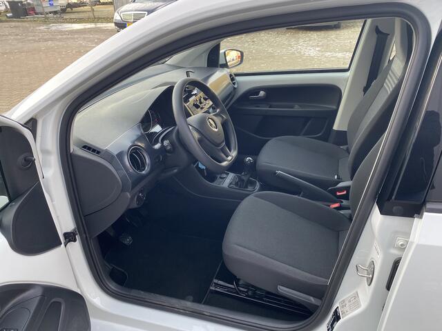 Volkswagen UP! Airco | achteruitrij | camera | 5deurs 1.0