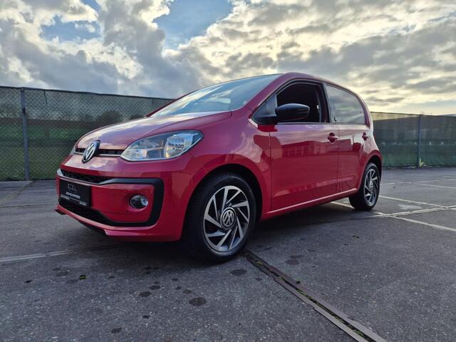 Volkswagen UP! 1.0 BMT high up!