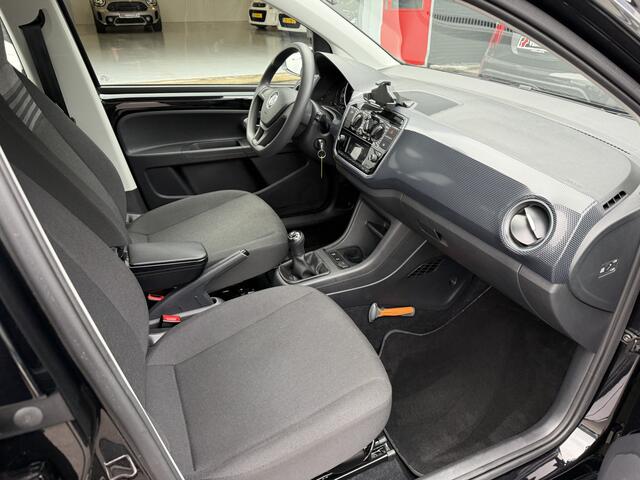 Volkswagen UP! 1.0 BMT move up!