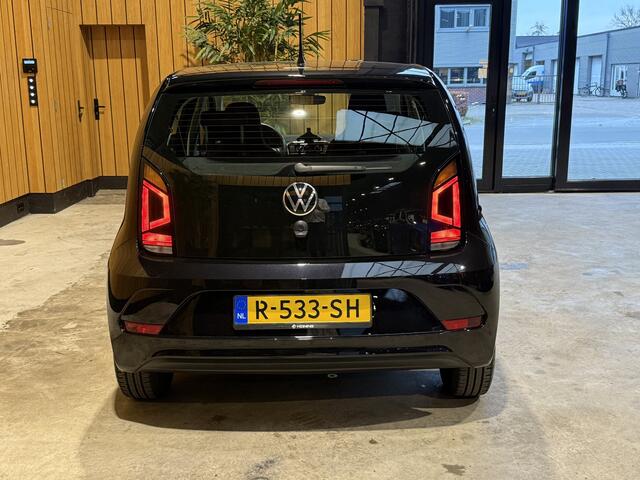 Volkswagen UP! 1.0 Move Up. DAB+.Bleutooth. Airco. 5 Drs. NAP.
