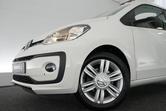 Volkswagen UP! 1.0 BMT high up!