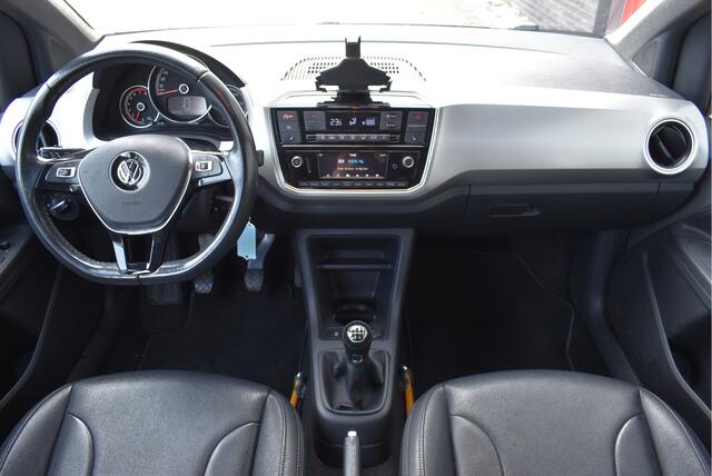 Volkswagen UP! 1.0 TSI BMT high up! 90PK, Leder, Stoelverwarming,17 inch, PDC, Multi-stuur, DAB