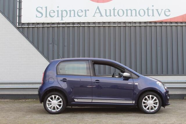Volkswagen UP! 1.0 HIGH UP! Navi/ 5drs/ 75PK/ VW onderhouden!!